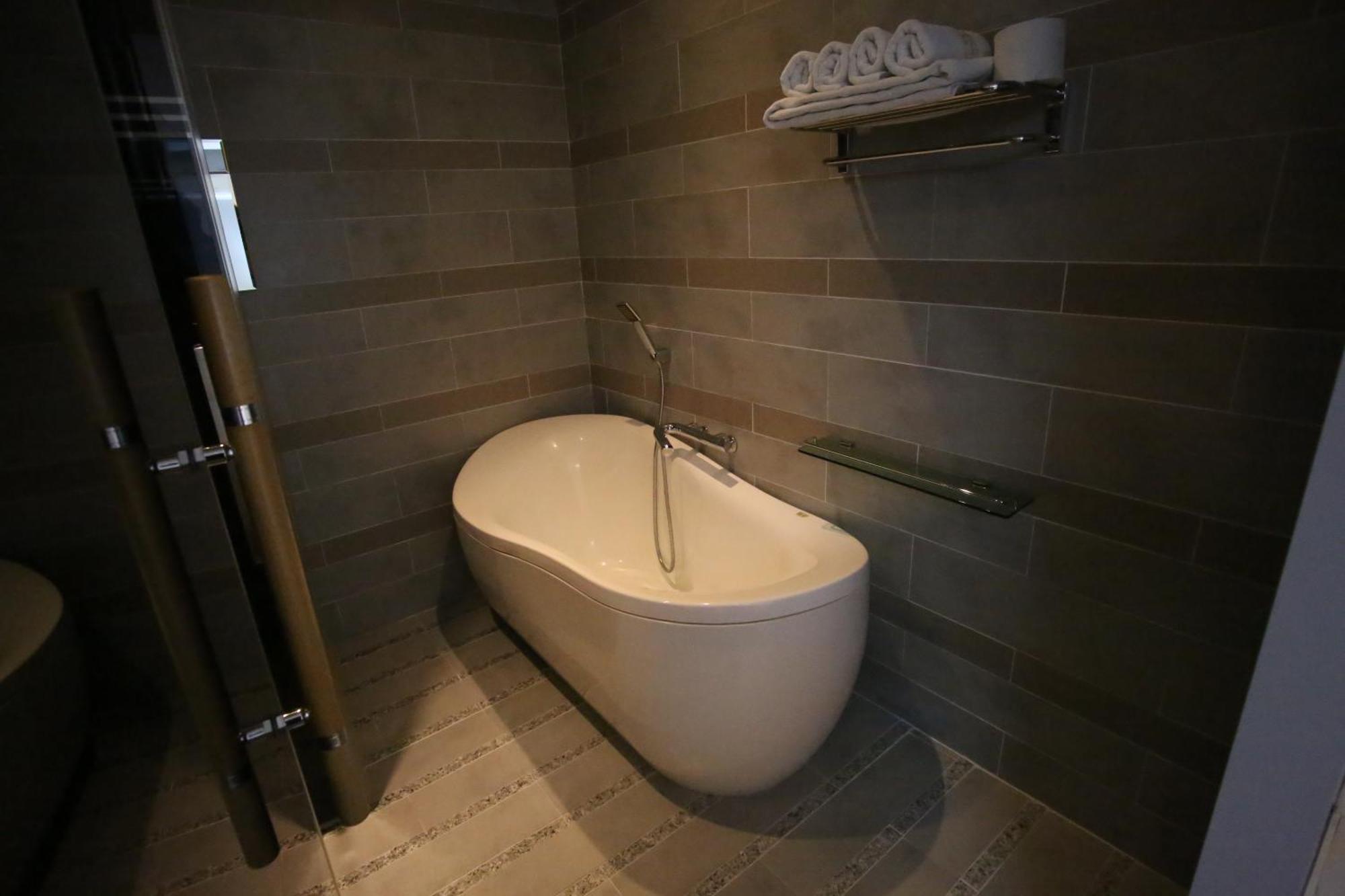 Opera 21 Hotel Jeonju Ngoại thất bức ảnh